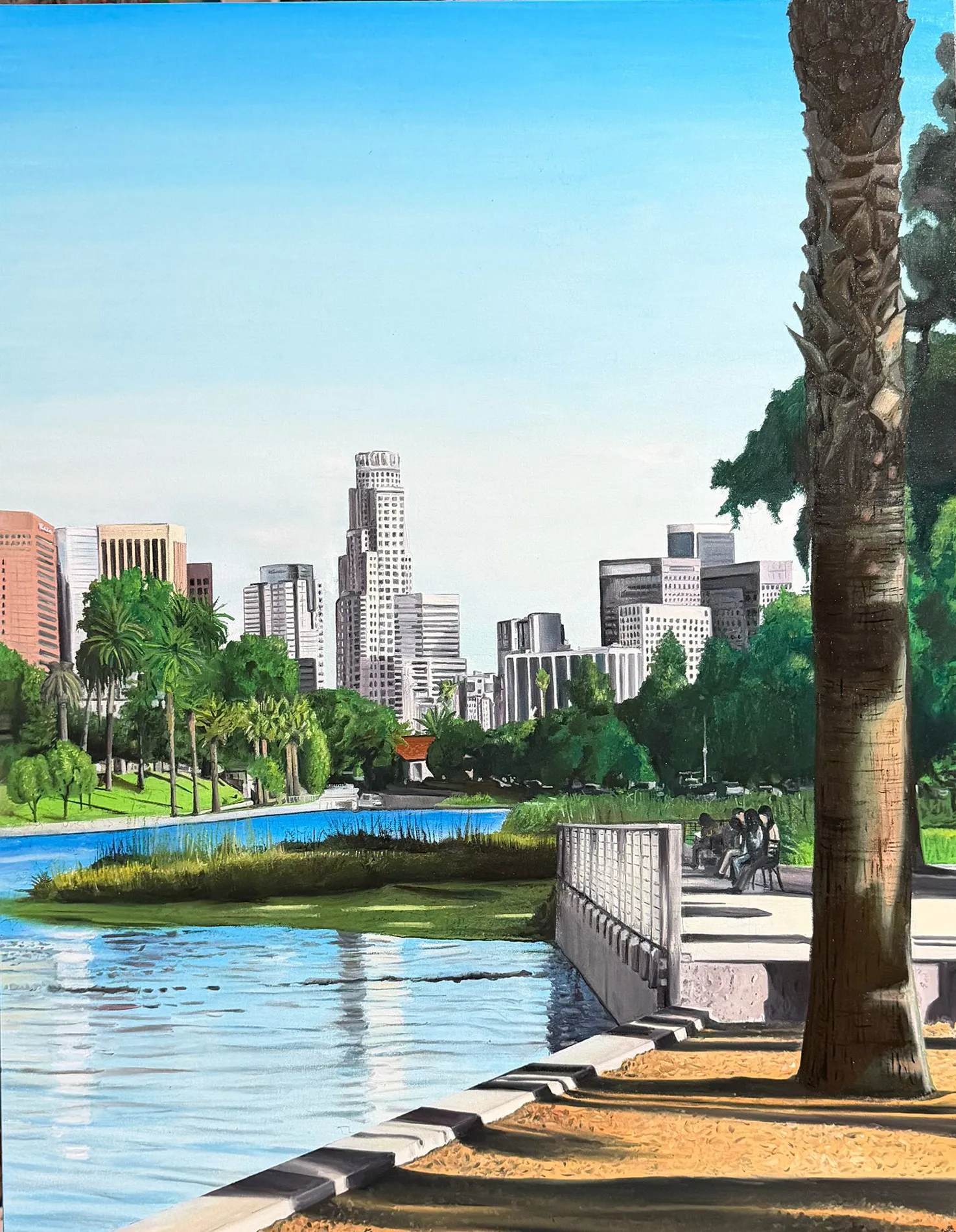 L.A., parco con palme, specchio d’acqua e grattacieli di Los Angeles